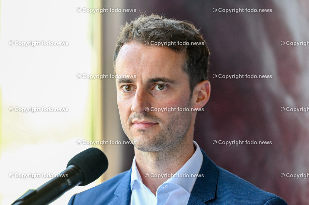 Rene Esterbauer_ Liva_ 16.10.2024-8 | 16.10.2024, Linz, AUT, Liva, im Bild Rene Esterbauer (Kaufmaennischer Geschaeftsfuehrer der LIVA) wurde freigestellt, Dienst, Freistellung, Linzer Veranstaltungsgesellschaft, Brucknerhaus, Affaere, Skandal