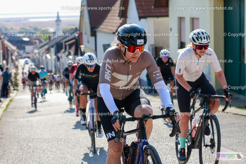 259_AR6_8697 | Neusiedlersee Radmarathon 2026@sportshot_your_pictrs #yourpictures#roadtowm2029 #nrm #neusiedlerseeradmarathon #neusiedlersee #neusiedlerseetourismus #burgenland #mörbisch #nrm26 #burgenlandtourismus #voglundco #poweredbyburgenlandtourismus #radsport #rad #marathon #ucigranfondo #visitburgenland #ucigranfondoworldseries