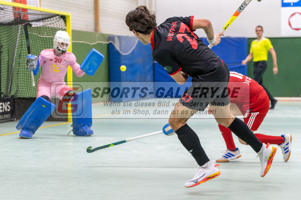SFE_20251213_0054 | Köln, Deutschland, 13.12.2025:  Hockey 1. Bundesliga Herren Rot-Weiss - DSD Düsseldorf im KTHC Stadion Rot-Weiss Köln Tennis and Hockey Club am 13.12.2025 in Köln, Deutschland. (Foto von Fehrmann)Köln, Germany, 13.12.2025: Hockey 1. Bundesliga Herren Rot-Weiss - DSD Düsseldorf in KTHC Stadion Rot-Weiss Köln Tennis and Hockey Club at 13.12.2025 in Köln, Deutschland. (Foto from Fehrmann)