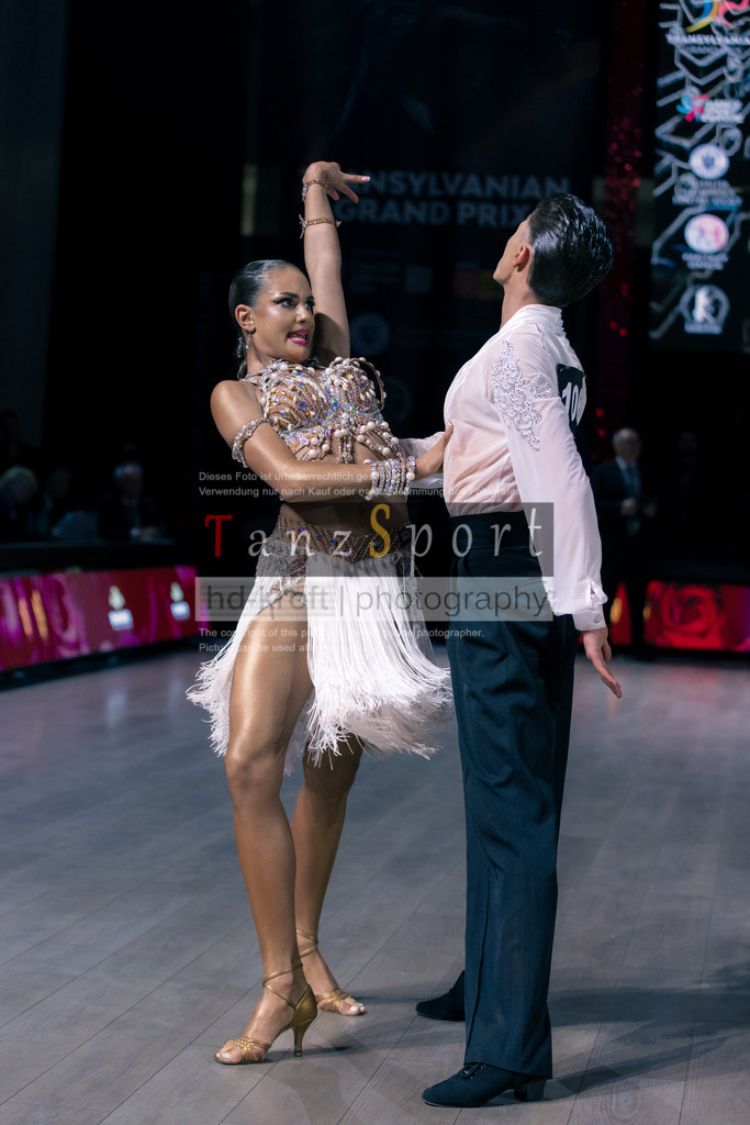 IMG_8635 | Tanzsportbilder, Standardtanz, Lateintanz, WDSF, DTV, LTVB, dancecomp, goc, hessen tanzt, blaues band der spree, walzer, tango, wiener walzer, slowfox, quickstepp, samba, rumba, cha-cha-cha, paso doble. jive, hd-kroft photography, turniertanzsport