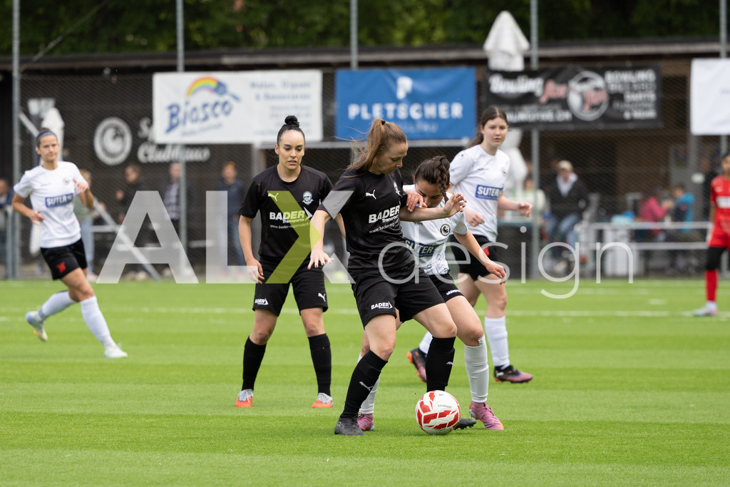 Fußball I Frauen I Saison 2025-2026 I Frauen 3. Liga | FVRZ Gruppe 2 | 18. Spieltag I Spielvereinigung Schaffhausen Damen 1 - Team Furttal Zürich I 17.05.2026 | Hochwertige Sportfotos kaufen & lizenzieren für Medien, Vereine, Agenturen & Sportler:innen. Entdecke professionelle Sportfotografie im Bildshop von Alexander Franzen. - Realisiert mit Pictrs.com