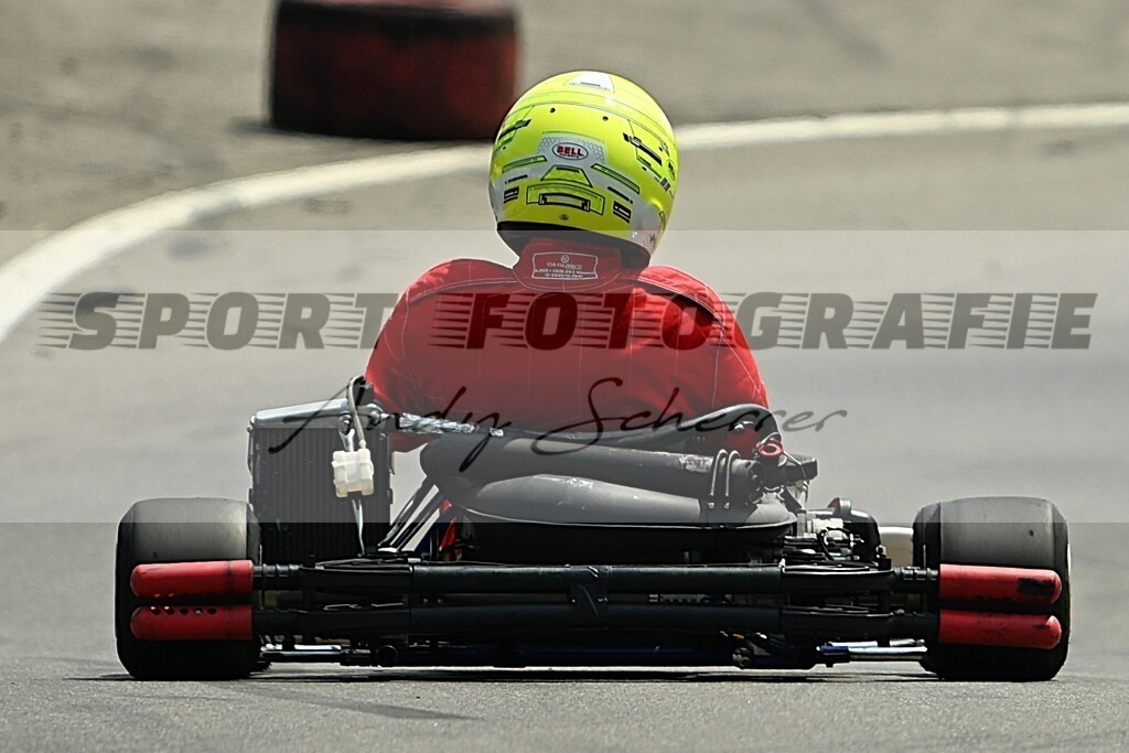 aDSC_9522 | Kaufen Sie Sportbilder im Onlineshop von Andy Scherrer Sportfotografie. Faszinierende Bilder von Sportevents aus der ganzen Schweiz. Fussball, Frauenfussball, Unihockey, Handball, Schwingen und weiteren Sportarten. - Realisiert mit Pictrs.com