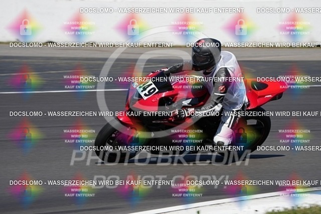 2025_04_29_PBK_22141 | Sportfotografie; SlowMotion; Video; Rennstrecke; Hafeneger; RSE; Speer; Trackday; Motorsportarena; Hockenheimring; Brno; Most; Barcelona; Valencia, Benny; Kaetzmer;