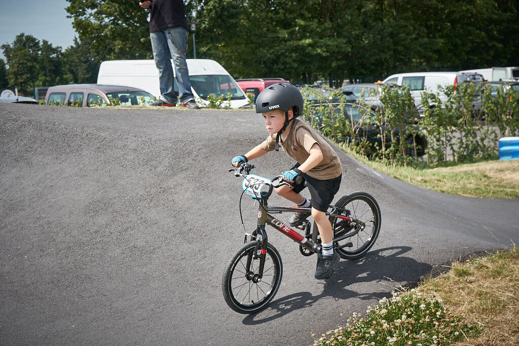 202506251-02 PM25 80@sebastiankopp | German Pumptrack Series - Realisiert mit Pictrs.com