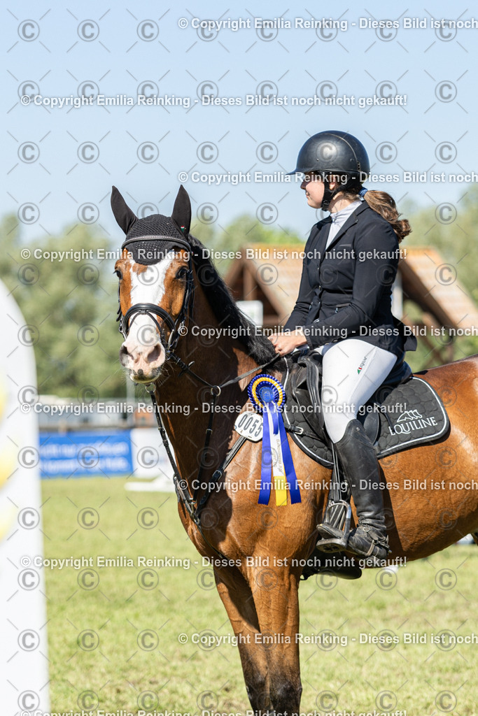 CL5A7020 | Emilia Reinking Fotografie - Realisiert mit Pictrs.com