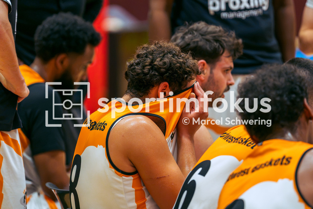 Südwest Baskets Wuppertal – SC Fast-Break Leverkusen | 2. Regionalliga 1 Herren: Südwest Baskets Wuppertal gegen SC Fast-Break Leverkusen, Wuppertal, 19.09.2026. Endstand: 82:71. sportimfokus / Marcel Schwering - Realisiert mit Pictrs.com