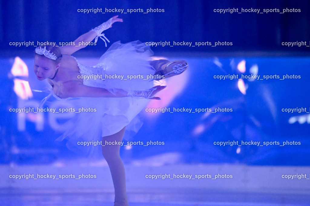 Eishallen Eröffnung Eberstein | Eishallen Eröffnung Eberstein, Eishallen Eröffnung Eberstein am 07.12.2024 in Eberstein (Halle Eberstein), Austria, (Photo by Bernd Stefan)