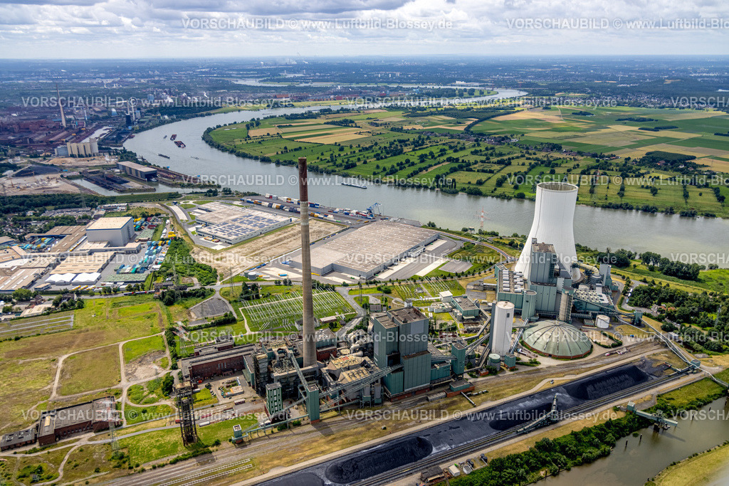 Duisburg240701998-Nord | Luftbild, Duisburg-Nord, duisport logport VI (Sechs), STEAG Kraftwerk Walsum, Fluss Rhein und Nordhafen Walsum, Blick nach Rheinberg und NSG Naturschutzgebiet Rheinaue Binsheim,, Fernsicht und blauer Himmel mit Wolken, Alt-Walsum, Duisburg, Ruhrgebiet, Nordrhein-Westfalen, Deutschland