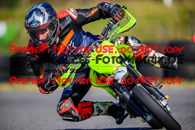 MaZZes_Fotomatrix_20250328_6007705_8371 | Fotograf Mathias Schmid
Sportfotograf,
Eventfotograf,
Hochzeitsfotograf,
Portraitfotograf