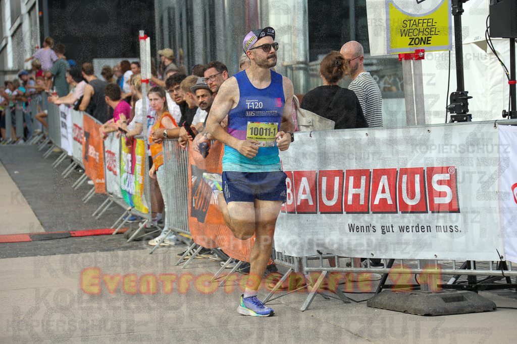 250920_1510_EX1_8466 | Sportfotografie im Rhein-Sieg Kreis, Köln, Bonn, NRW, Rheinland Pfalz, Hessen, etc. Unser Tätigkeitsfeld umfasst den Laufsport vom Volkslauf über den Marathon, Duathlon, Triathon bis zum Ultralauf wie Kölnpfad Ultra oder Schindertrail.