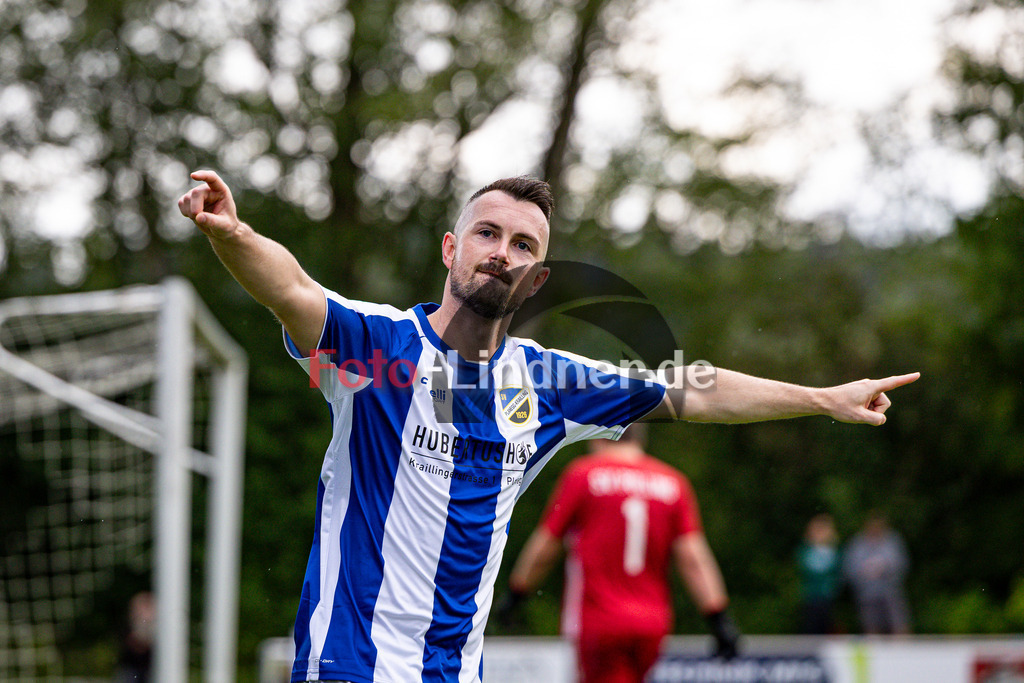 SV Polling gegen SV Planegg-Krailing | Fußball Herren Bezirksliga Oberbayern Süd 2025/26 1. Spieltag, SV Polling gegen SV Planegg-Krailing, 20250727,Torjubel Valentino GAVRIC (SV Planegg-Krailing 9), 2025-07-27 in Polling (Sportplatz Polling), Valentino GAVRIC (SV Planegg-Krailing 9), Copyright: WolfgangxLindner www.foto-lindner.de