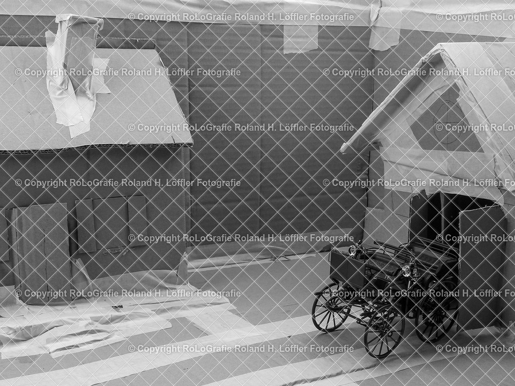 20241105_Modellandschaft mit Fahrzeugen SWoL-13 | Modellfahrzeug in Modellandschaft - Realisiert mit Pictrs.com