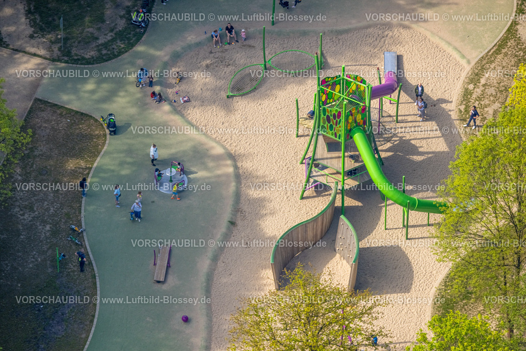 Herne240500143 | Luftbild, Kinderspielplatz mit Sandkasten und Klettergerüst im Gysenbergpark Revierpark, Börnig, Herne, Ruhrgebiet, Nordrhein-Westfalen, Deutschland