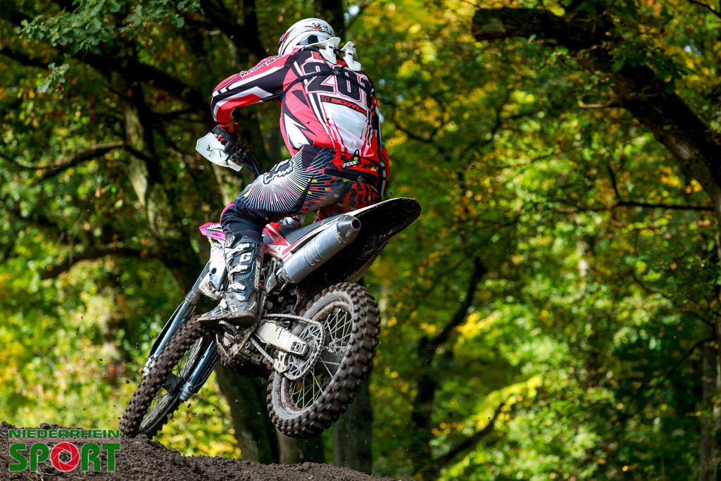 OpenTrack2024_Sonntag_Hobbyfahrer_236 | Bildergalerie von Sport-Ereignissen aber auch von weiteren spannenden Dingen - nicht nur vom Niederrhein. In Anlehnung an den bekannten Spruch von Hanns Dieter Hüsch heißt das Motto: "Niederrhein ist überall".  - Realisiert mit Pictrs.com