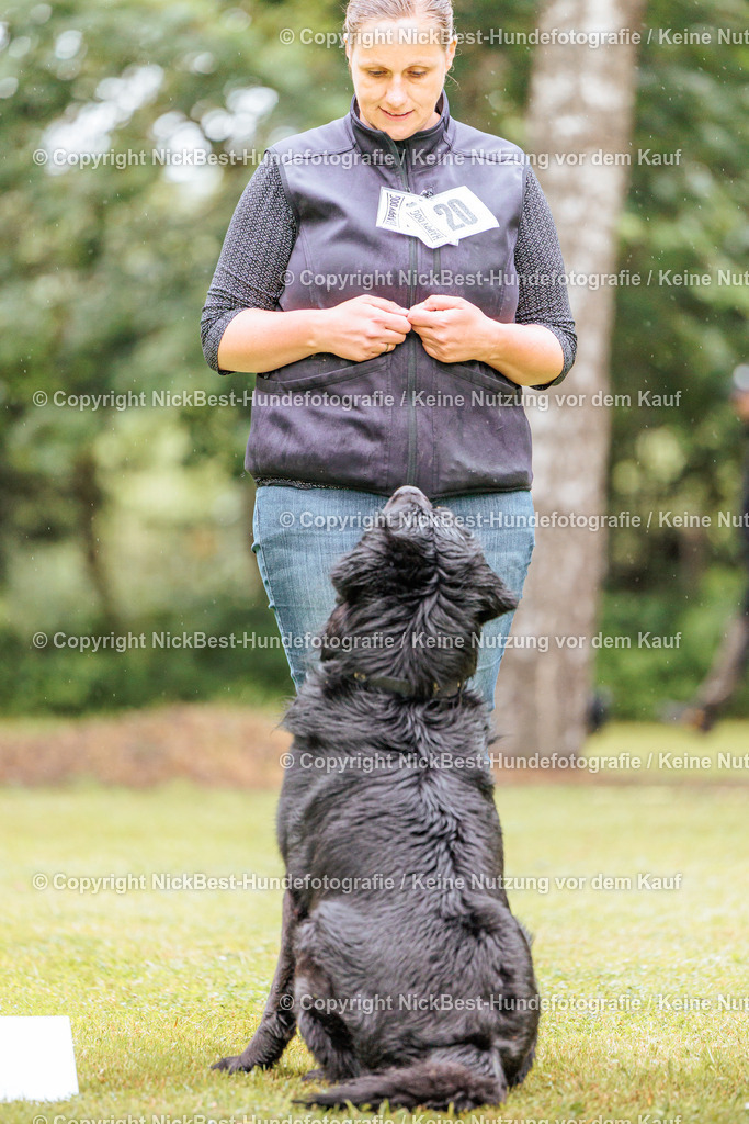 RO-Blumenthal-2026-Nickbest-Hundefotografie-0533 | Dein Hund! Dein Moment! Deine Erinnerungen! Hundefotografie in Bremen Blumenthal. Ich fange die besonderen Momente deines Vierbeiners ein – ob Indoor mit Blitzanlage oder in der freien Natur. Sicher dir dein Moment und dein Termin für eure Erinnerungen.