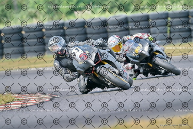 25bt04-1613 | markuskiefer.com - Realisiert mit Pictrs.com