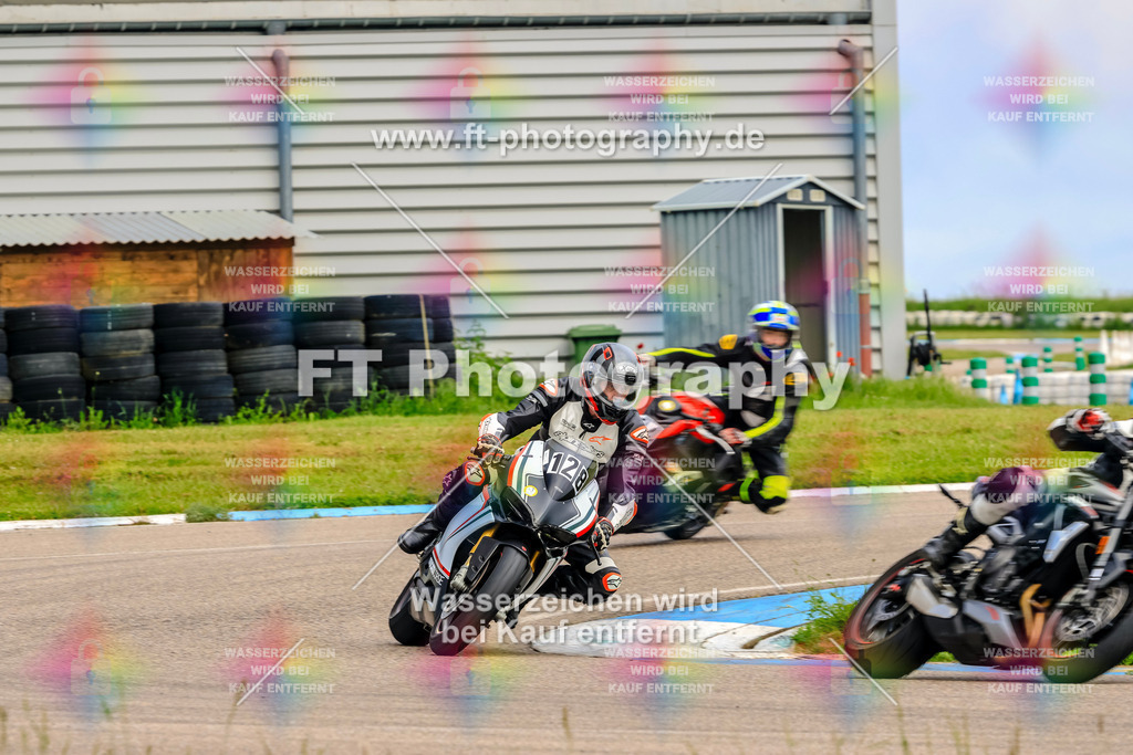 MotoTeam-8157 | Hier findet Ihr Bilder von Touristenfahrten auf der Nürburgring Nordschleife oder von anderen Veranstaltungen die ich besucht habe. Viel Spass beim Durch Schauen 