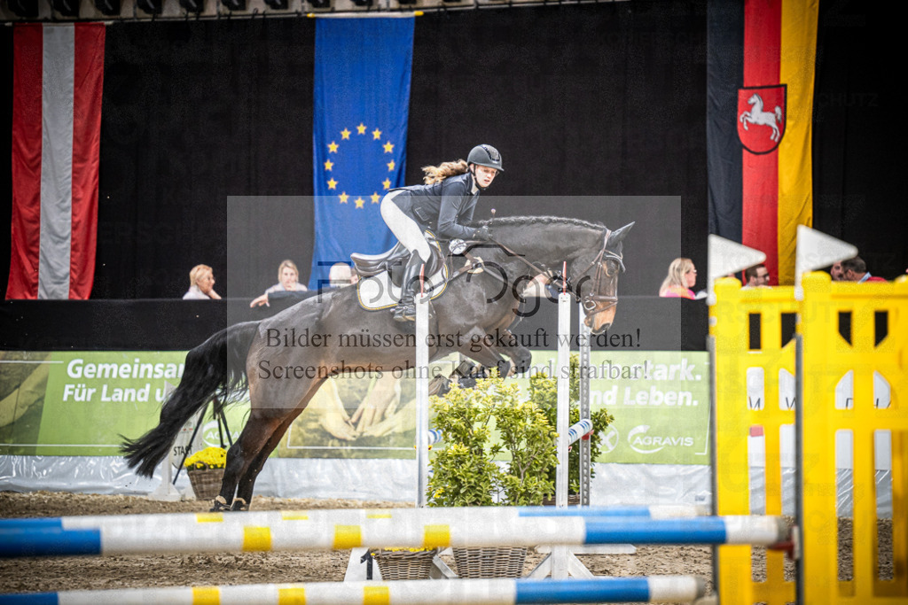DOS_1679 | Entdecke hochwertige Reitturnierfotos von Foto Oger. Professionell, emotional und authentisch – jetzt Lieblingsmomente im Shop bestellen.Deutschlandweite Turnierfotografie. - Realisiert mit Pictrs.com