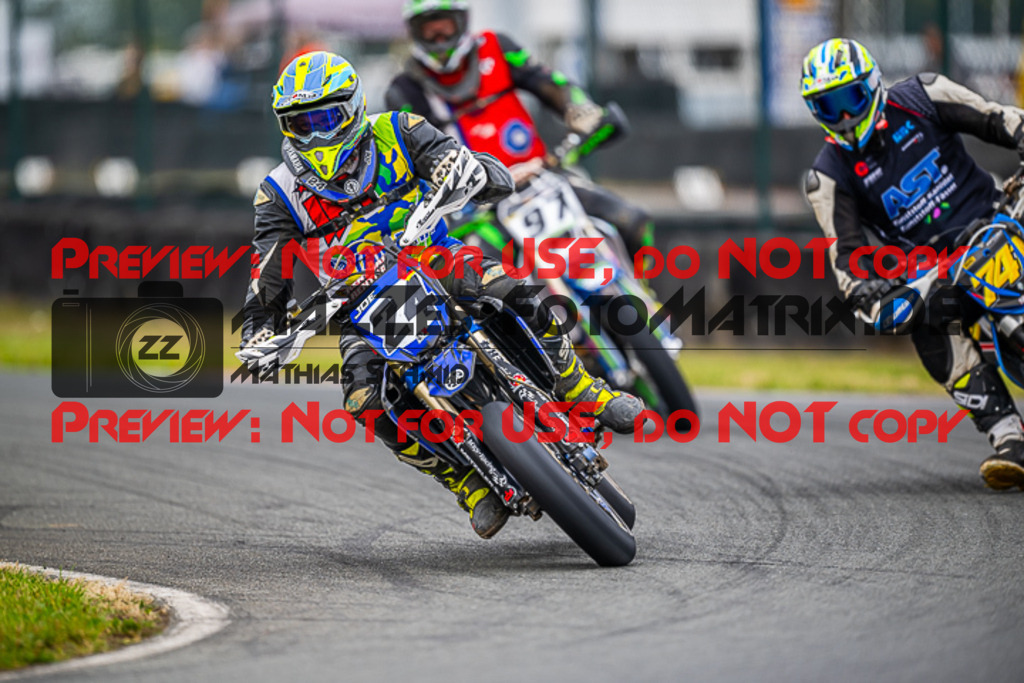 MaZZes_FotoMatrix_231001_1116 | UE40