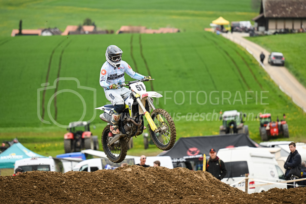Motocross Schlatt bei Winterthur - 30. April 2023 | #51 Schmucki Michael aus Herisau (CH) auf Husqvarna in der Kategorie Senioren am Motocross Schlatt bei Winterthur, 30. April 2023. 
Instagram: @mx_schlatt | @mc_wila | @sam_schweiz
Bild: Sportfotografie Markus Aeschimann | www.markus-aeschimann.ch - Realisiert mit Pictrs.com