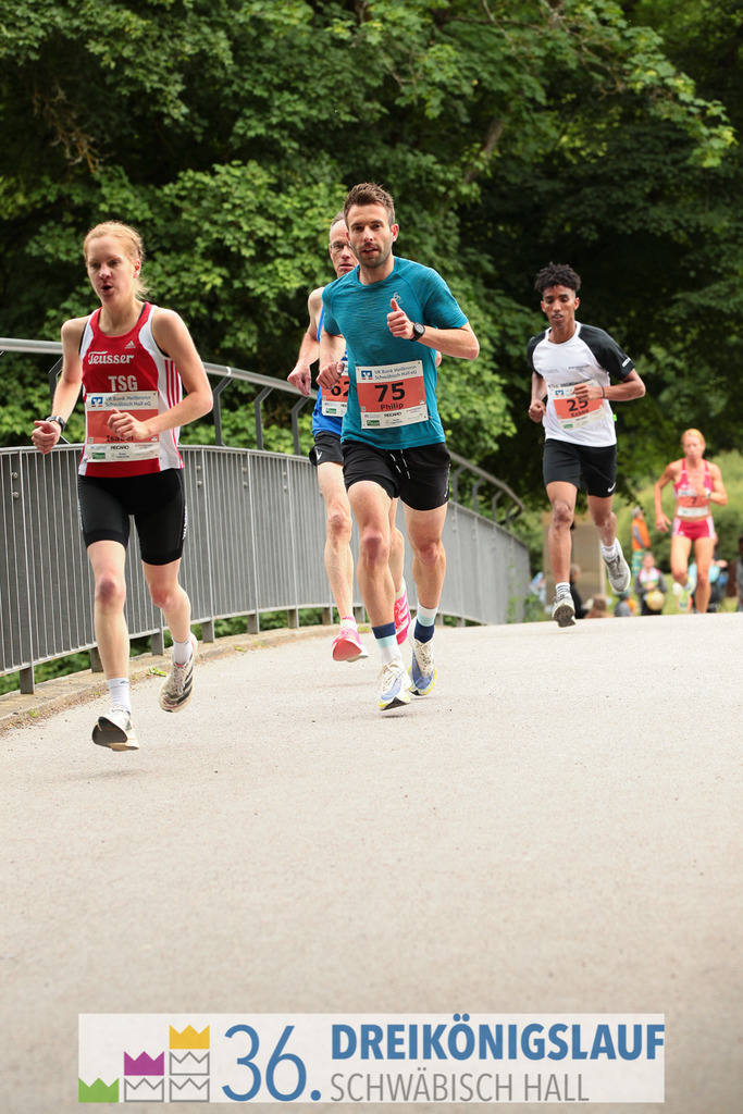 VR Bank Hauptlauf 10km | 3königslauf 2022 VR Bank Hauptlauf - Realisiert mit Pictrs.com