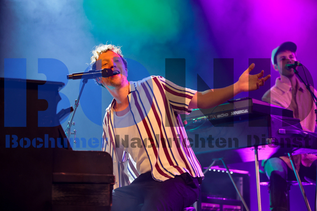 Zeltfestival Ruhr 2024 - Joris  {date} -  | {headline}(Foto: Sebastian Sendlak / BOND) - Realisiert mit Pictrs.com