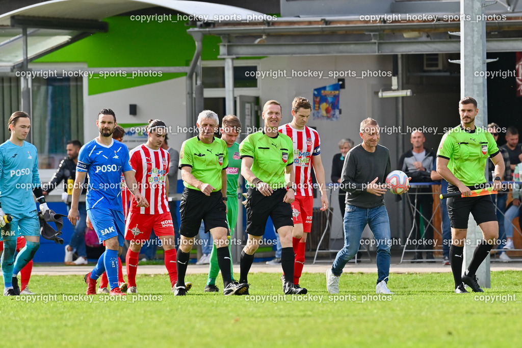 FC KAC 1909 vs. SAK 26.10.2022 | Schrittesser Johann, Maier Christian, Haraga Michael Angelo, Referees, Klaus Mitterdorfer Kärntner Fussballpräsident, 