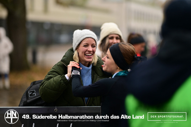 Süderelbe Halbmarathon 2025 I 09.11.2025 I Fotograf_DerSportfotograf.I 00734 | Der Sportfotograf. - Realisiert mit Pictrs.com