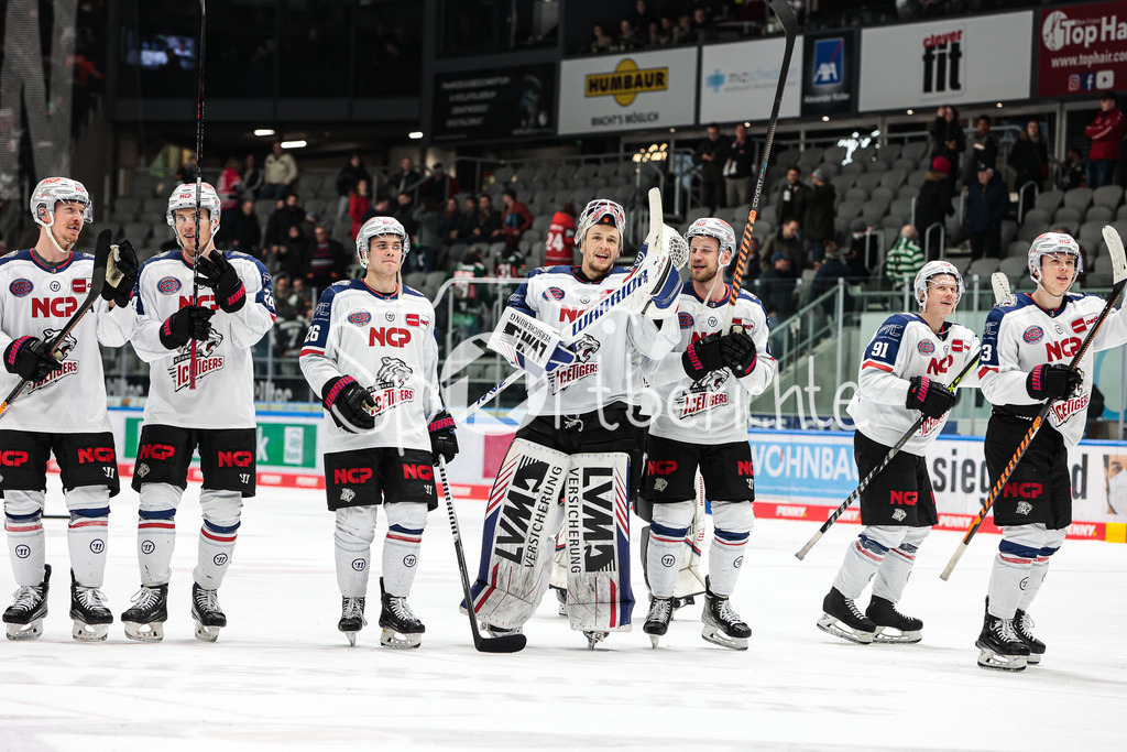 Augsburger Panther - Nürnberg ICE Tigers | Die ICE Tigers bedanken sich bei den mitgereisten Fans aus Nuernberg
