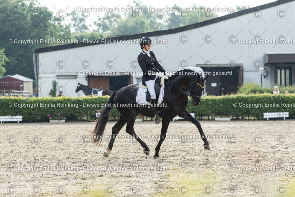 CL5A3932 | Emilia Reinking Fotografie - Realisiert mit Pictrs.com