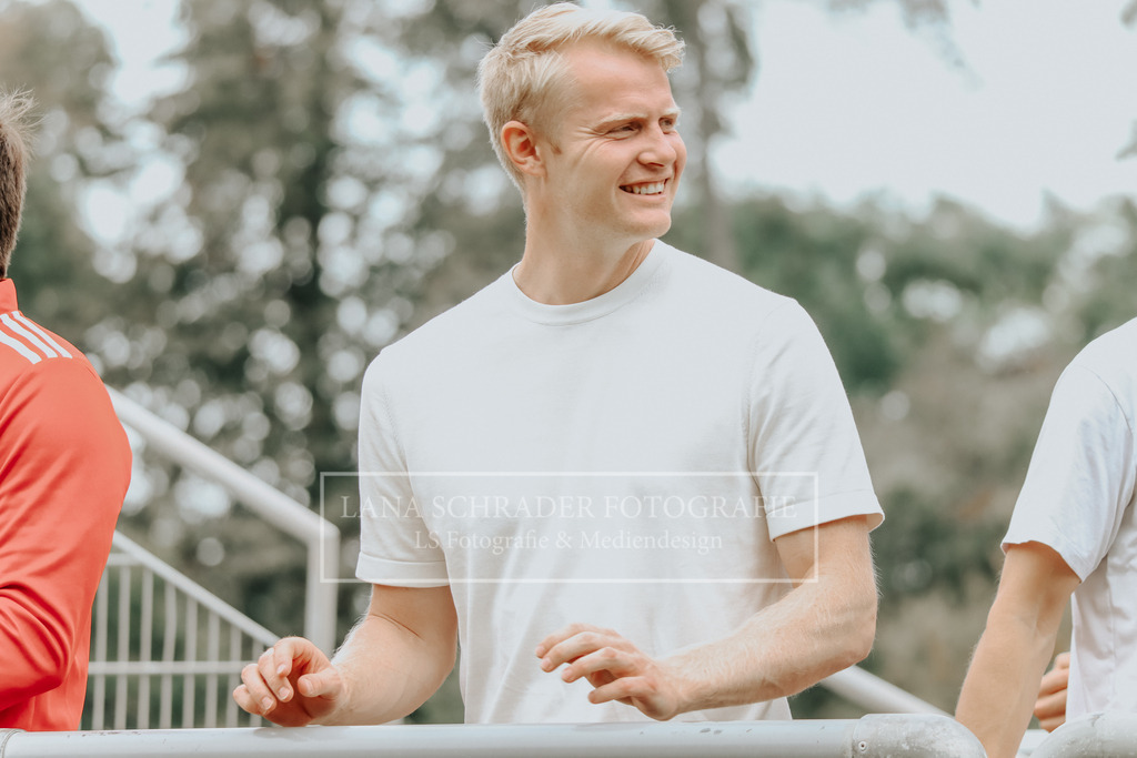 Herren_Bundesliga_02_F_RWK-UHC_21.09.25_Köln | Herren_Bundesliga_02_F_RWK-UHC_21.09.25_Köln - Realisiert mit Pictrs.com