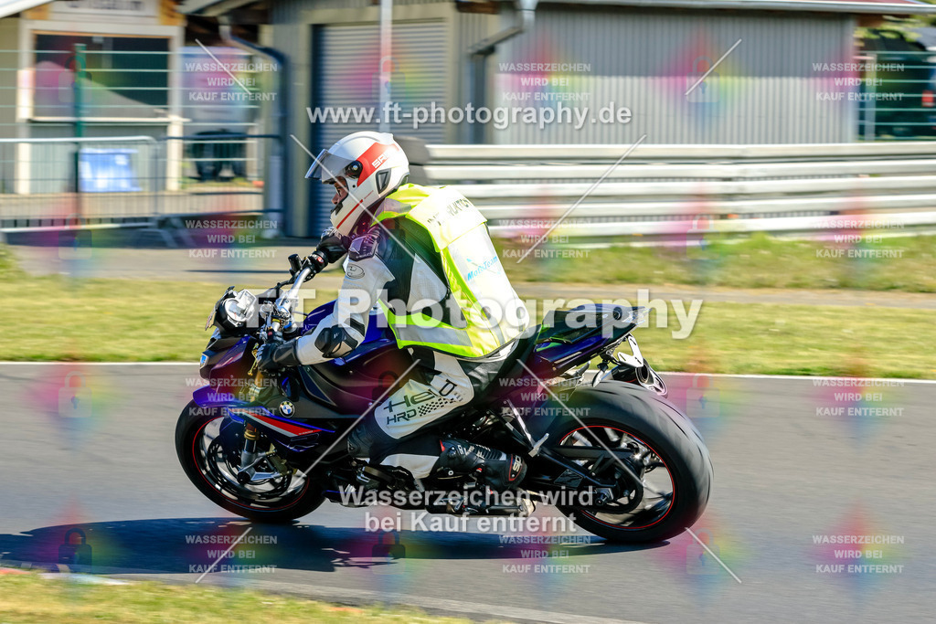 _OTO1562 | Hier findet Ihr Bilder von Touristenfahrten auf der Nürburgring Nordschleife oder von anderen Veranstaltungen die ich besucht habe. Viel Spass beim Durch Schauen 