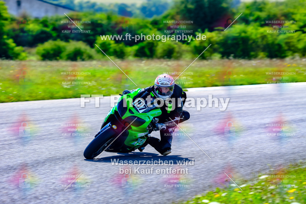 _OUR5672 | Hier findet Ihr Bilder von Touristenfahrten auf der Nürburgring Nordschleife oder von anderen Veranstaltungen die ich besucht habe. Viel Spass beim Durch Schauen 