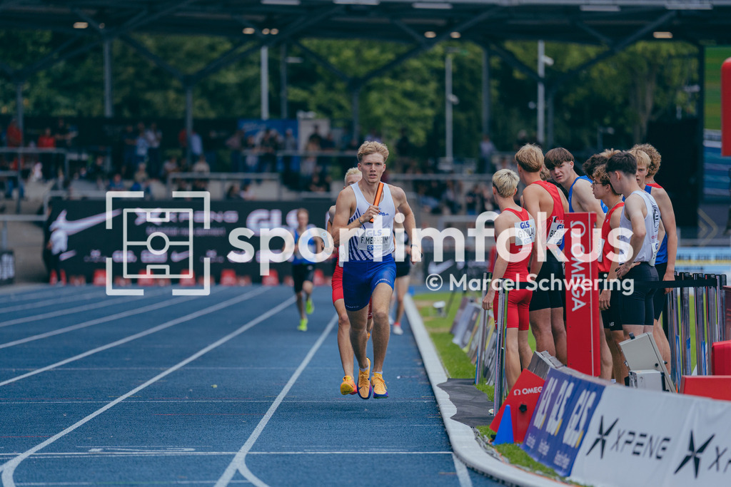 Deutsche Meisterschaften der Frauen und Männer 2026 | Finn Jakob Merheim, TuS Köln rrh., 3x1000-Meter-Staffel, Deutsche Meisterschaften der Frauen und Männer 2026, Lohrheidestadion Bochum-Wattenscheid, 26.07.2026. Foto: Marcel Schwering / sportimfokus - Realisiert mit Pictrs.com