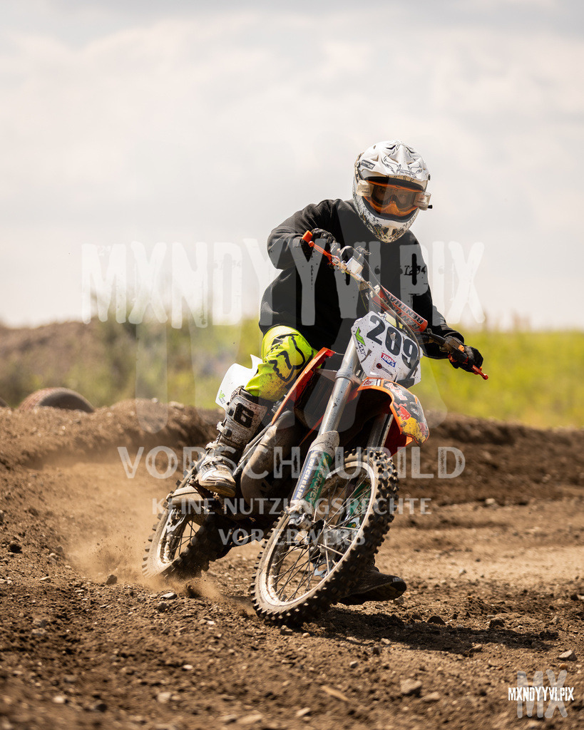 866A1914 | mxndyyvipix
