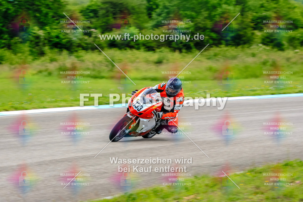 MotoTeam-3358 | Hier findet Ihr Bilder von Touristenfahrten auf der Nürburgring Nordschleife oder von anderen Veranstaltungen die ich besucht habe. Viel Spass beim Durch Schauen 