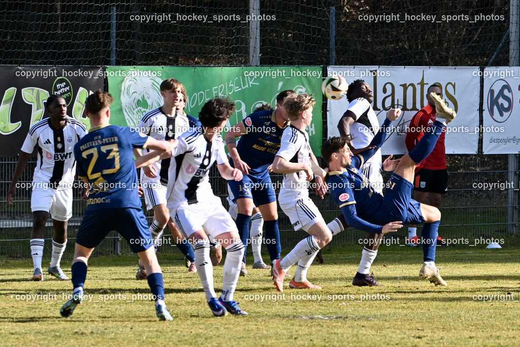 ATUS Velden vs. SPG LASK Amateure OÖ | #23 Ralph Roman Scheer ATUS Velden, #14 Thorsten Mahrer ATUS Velden, Fallrückzieher, #44 Issa Kone LASK Amateure, #15 Mohamed Sanogo LASK Amateure, #14 Jonas Ilk LASK Amateure, #28 Paul Krapf LASK Amateure, ATUS Velden vs. SPG LASK Amateure OÖ, ATUS Velden vs. SPG LASK Amateure OÖ am 07.03.2026 in Velden (Wald Arena Velden), Austria, (Photo by Bernd Stefan)