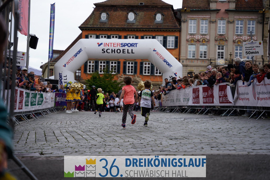 AOK Junior Cup 400m | 3Königslauf 2022 AOK Junior Cup 400m - Realisiert mit Pictrs.com