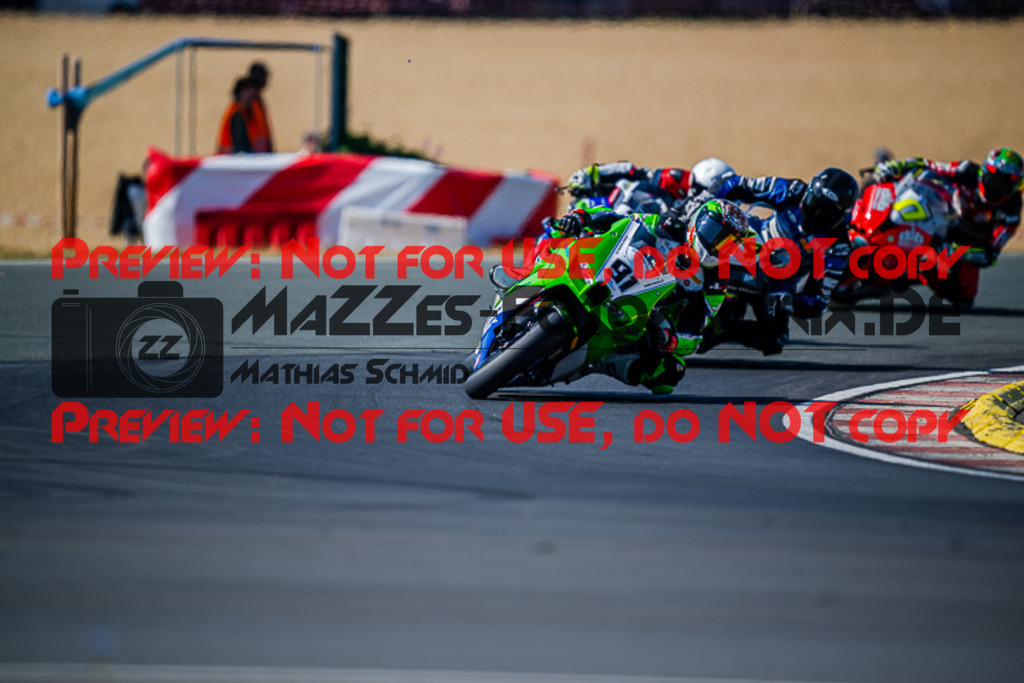 MaZZes_FotoMatrix_220724_0150 | IDM1000