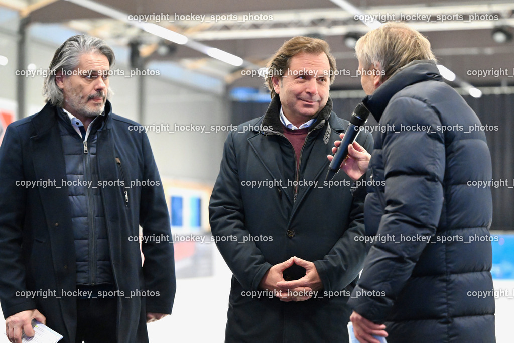Eishallen Eröffnung Eberstein | Michael Flaks Projektleiter, Christof Leitner Intercom, Sport Presse Klub Kärnten Marijan VELIK, Eishallen Eröffnung Eberstein, Eishallen Eröffnung Eberstein am 07.12.2024 in Eberstein (Halle Eberstein), Austria, (Photo by Bernd Stefan)