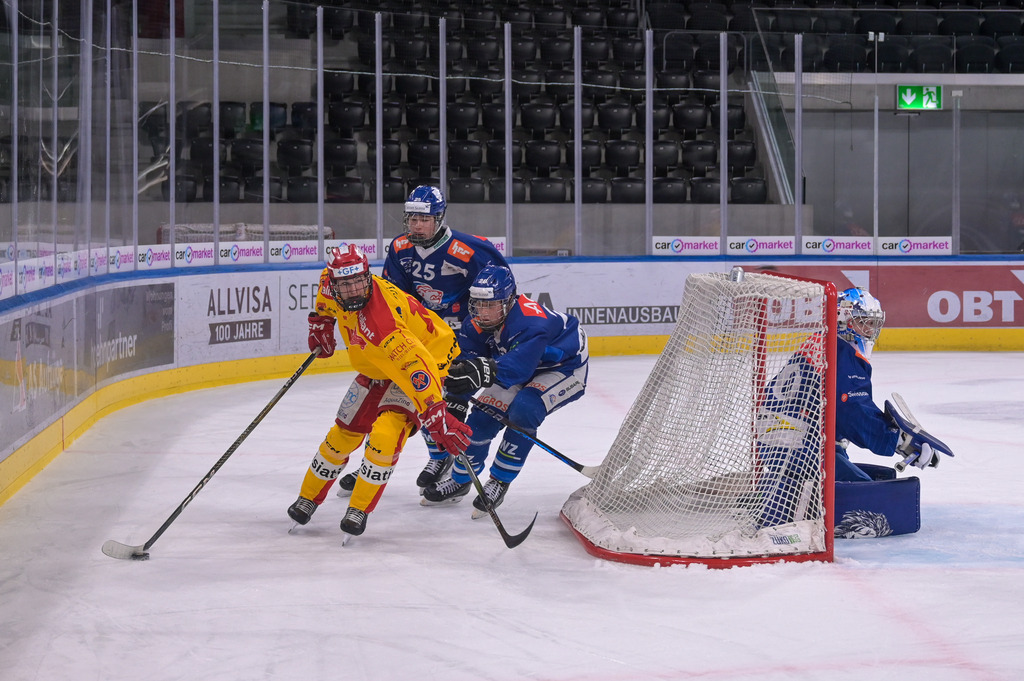 ZSC Lions vs EHC Biel-Bienne Esprit - 30. März 2024 | ZSC Lions vs EHC Biel-Bienne Esprit
Swiss Life Arena, Zürich

Bild: Sportfotografie Markus Aeschimann | www.markus-aeschimann.ch - Realisiert mit Pictrs.com