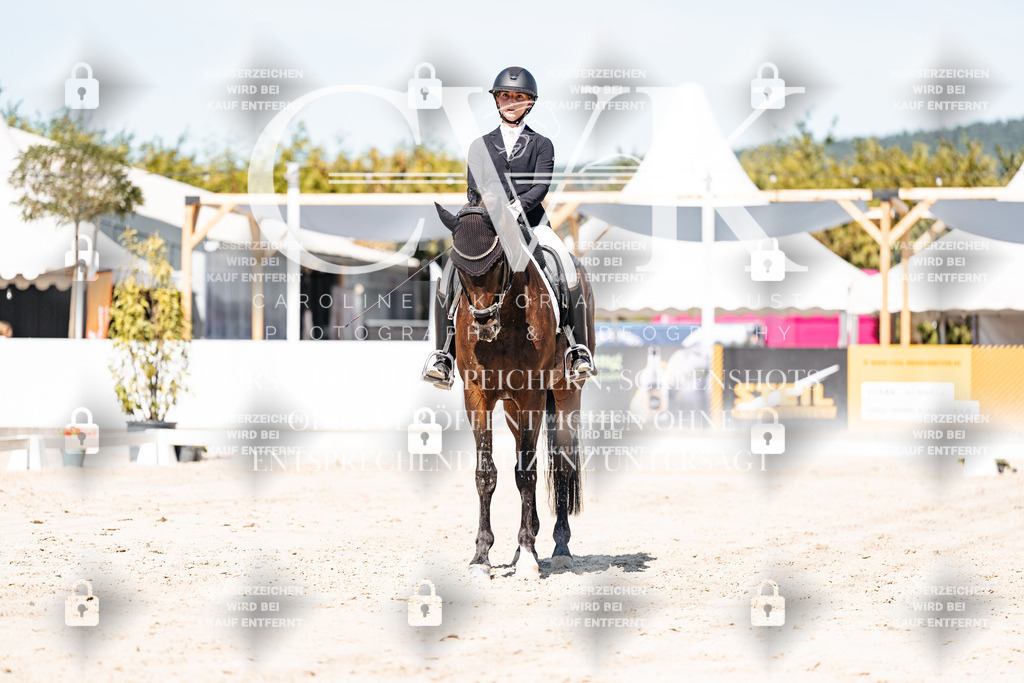 CK909451 | Turnierfotografie Pferdefotografie Trier Rheinland-Pfalz Pferdesport Reitsport Tierfotografie Sportfotografie Pferdevideo Pferdevideografie Equestrianvideography equestrianphotography  - Realisiert mit Pictrs.com
