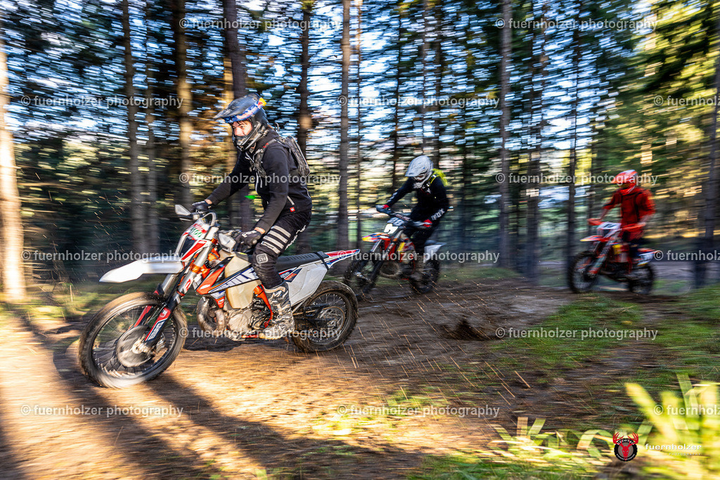 fuernholzer_251026-C1-24 | Fotografische Impressionen von der Red Stag Enduro Extreme by fuernholzer-photography.com. Endurosport in Österreich fotografisch festgehalten von fuernholzer. Auftragsfotografie für Private, Gewerbefotos und Industriefotografie. Eventfotografie, Sportfotografie und Motorsportfotografie. Anbieter von Fotoworkshops, Fototraining, fotografischen Vorträgen und Fotoseminaren.