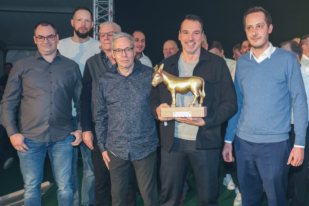 top-top.de250214-269 | Die 3. Weseler SportNacht, die große Sportgala mit Ehrungen der Weseler Sportler des Jahres 2024 findet am Freitag, den 14.02.2025 im Festzelt an der Rheinpromenade statt.Foto: Erwin Pottgiesser