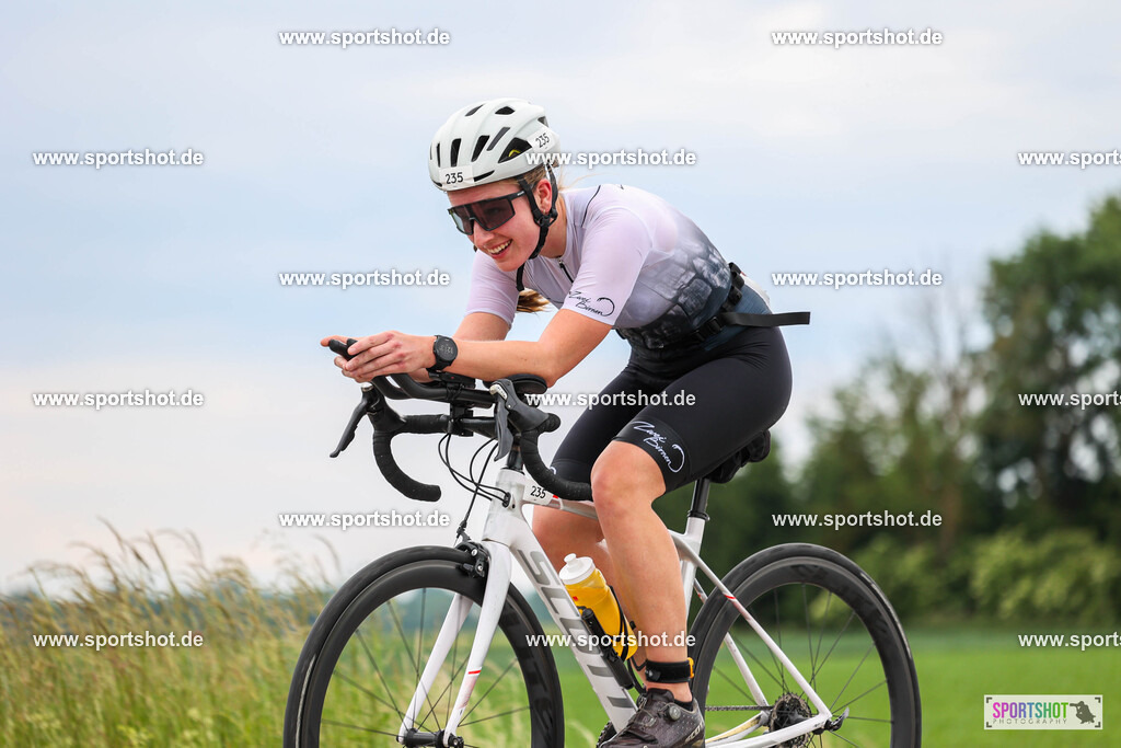 BR8A6347 | Stadttriathlon Erding 2025. #yourpictrs #sportshot_your_pictrs @Sportshotphotography #stadttriathlonerding Copyright: www.sportshot.de