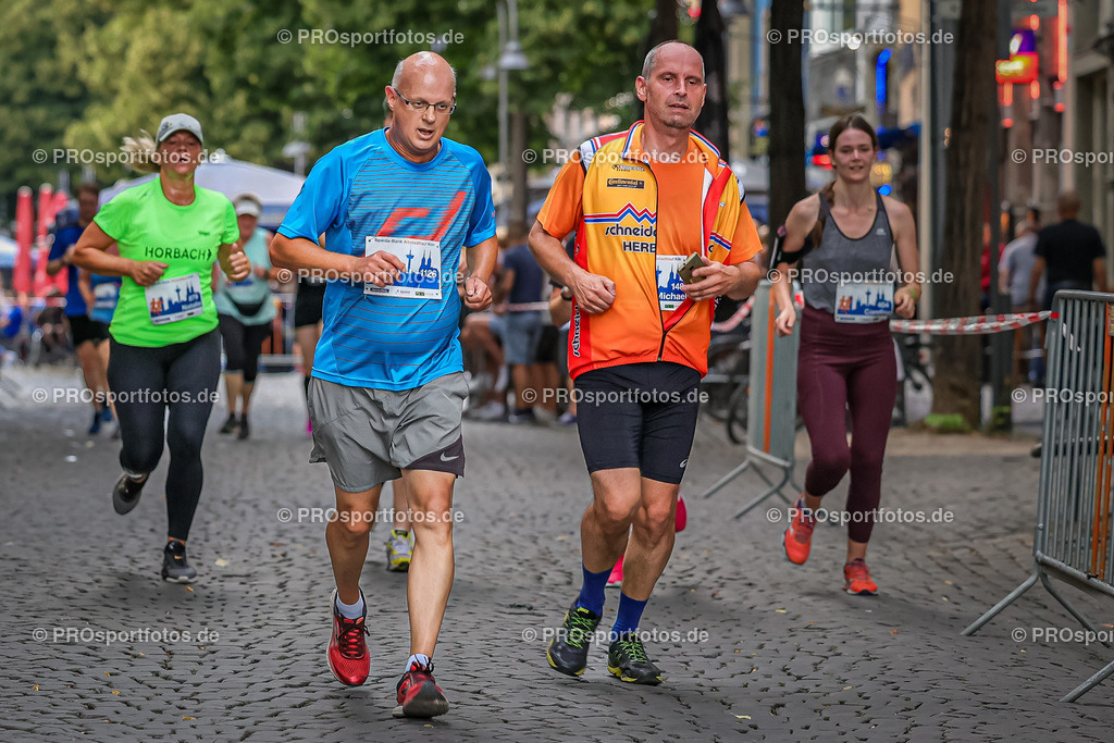 Altstadtlauf Koeln; Koeln, 19.08.22 | Impressionen vom Altstadtlauf Koeln am 19.08.22 in Koeln (Nordrhein-Westfalen). 