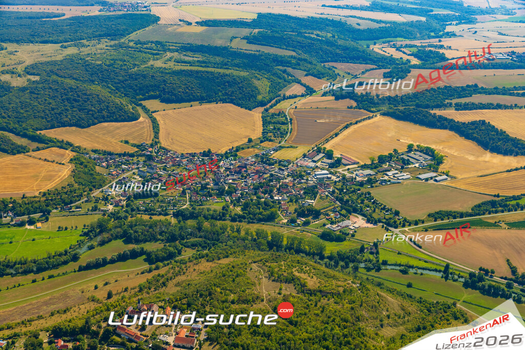 Neue Luftbildaufnahme der Stadt Balgstädt - Das Luftbild wurde 2025 vom UL-Flugzeug heraus erstellt ( keine Drohnenaufnahme ) - Hochauflösende Luftaufnahme - für Wandbilder und großformatige Ausdrucke geeignet. Das besondere Geschenk!Hier alle&nbsp;Infos zur Lizenzierung der LuftaufnahmeWir fliegen auch dieses Jahr wieder in Ihre Region um Luftbilder zu erstellen.- Luftbild anfragen