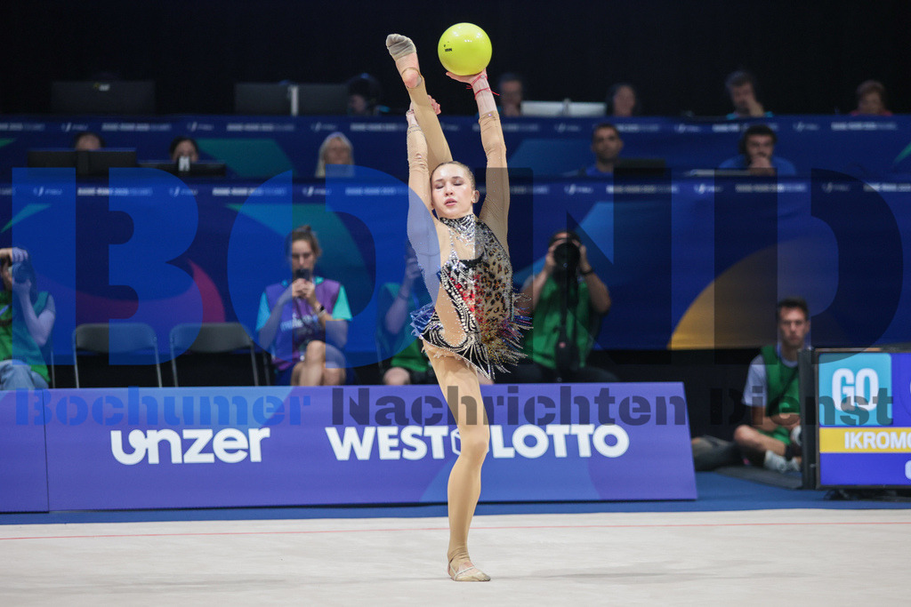 SES_RRGRSG20250719-145 | bond - Realisiert mit Pictrs.com