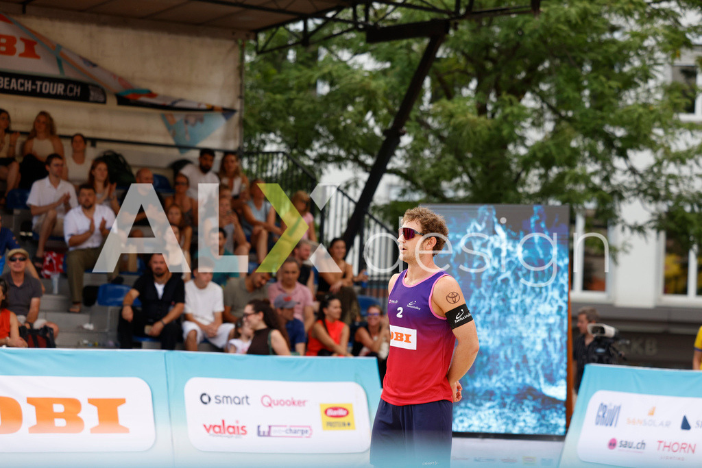 Obi BeachTour 2026 - Basel | BASEL, SWITZERLAND - JULY 18: YVES HAUSSENER (SUI) during the Obi BeachTour 2026 match between NAPIER / PETERSEN (DEN) and HAGENBUCH / HAUSSENER (SUI) at Barfüsserplatz on July 18, 2026 in Basel, Switzerland. - Realisiert mit Pictrs.com