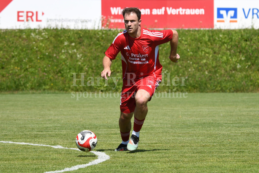 TSV Seebach 2026/27 | Samuel Huber  (TSV Seebach #5) - Realisiert mit Pictrs.com